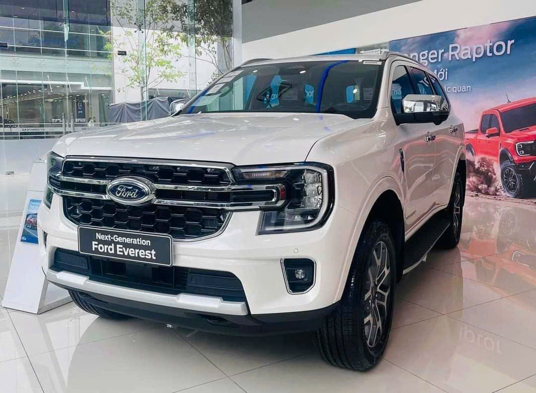 Ford Everest Titanium 4x2